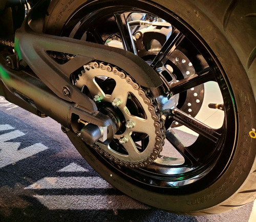 #009 - Kawasaki Vulcan S Abs - 2025 - Royal Enfield