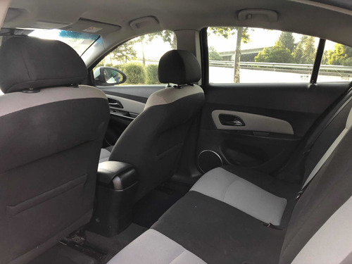 Imagen 10 de 15 de Chevrolet Cruze 2016 1.4 Ls At