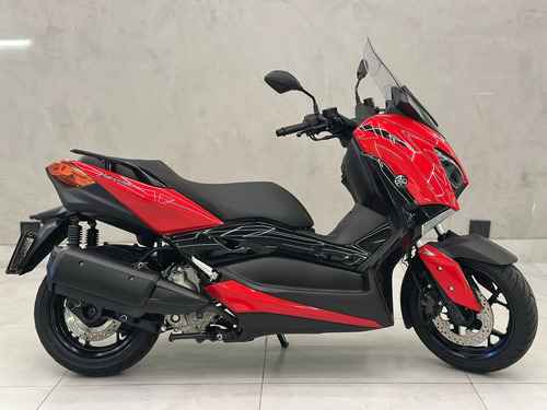 X Max 250 Abs