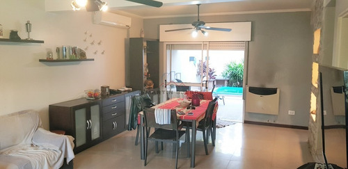 Imagen 3 de 15 de Venta Casa 6 Ambientes En Barrio Democracia, Ciudad Evita