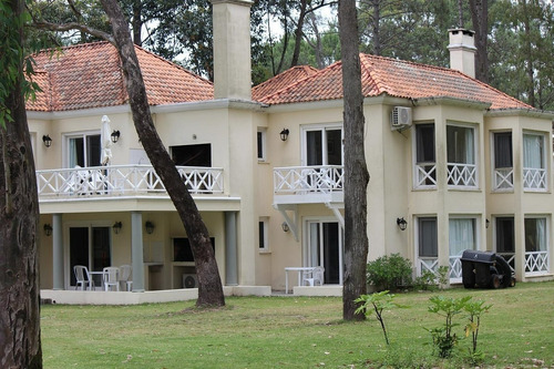 Imagen 4 de 4 de Oportunidad. Cedo A U$s100 Tiempo Compartido En Punta Del Este. Uruguay Para 4 Pax. Propiedad Vacacional De Una Semana En Complejo Solanas Forest. Temp Baja Apto Para Ampliar Temp Media. Crystal Beach
