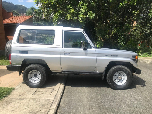 Toyota Land Cruiser Carevaca Fzj73 Mod 94