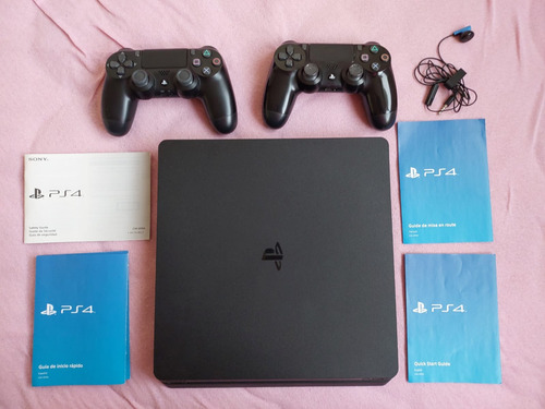 Playstation 4 500gb + 2 Controles + 5 Jogos