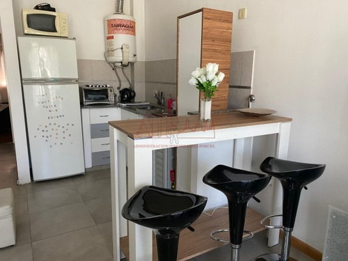 Imagen 7 de 16 de Venta. Departamento, 1 Dormitorio La Plata Casco
