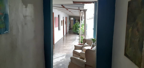 Imagen 7 de 10 de Maríaestela Boada Vende Casco Puerto.