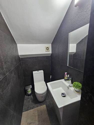 En Venta Town House Res. Hoyo 5 Villas De San Diego Country Club, San Diego, Valencia