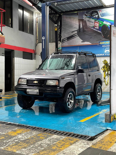 Imagen 3 de 15 de Chevrolet Vitara Tres Puertas Std