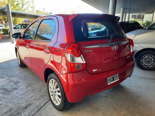 Imagen 2 de 12 de Toyota Etios Xls 1.5 M/t 2014
