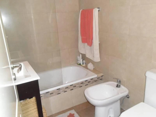 Imagen 7 de 12 de Casa En Castelar