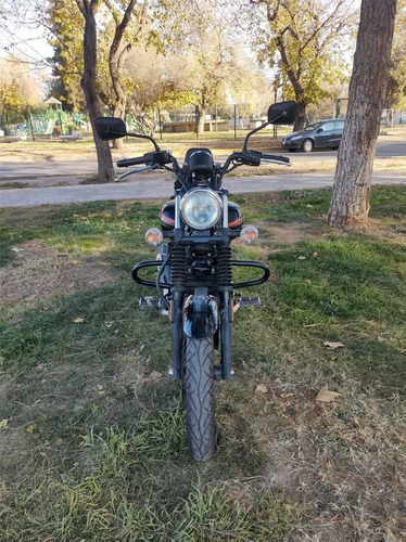 Imagen 4 de 20 de Bajaj Avenger 220