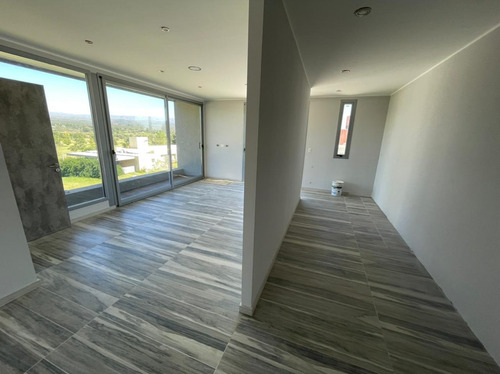 Casa 3 Dormitorios Venta Country Golf Carlos Paz