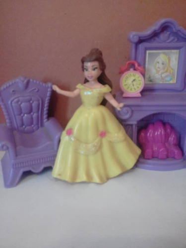 Polly Pocket  Mattel Princesas Disney Bella 