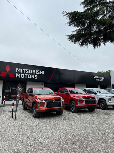 Mitsubishi L200 2.4 Di-d High Power 181cv Cuero