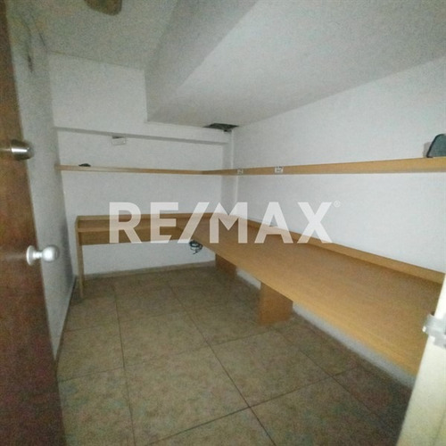 Alquiler De Local Comercial La Candelaria 94mts/1b