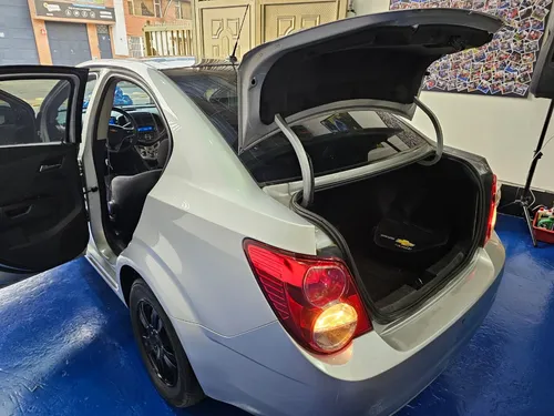 Chevrolet Sonic LT 1.6 MT