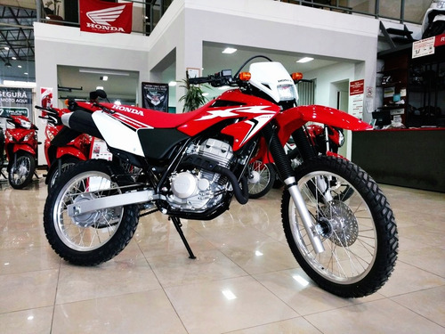 Imagen 2 de 15 de Honda Xr 250 Tornado 2023 0km Entrega Inmediata Planet Honda