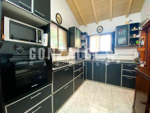 Imagen 10 de 24 de Casa 4 Ambientes Con Piscina - Ciudad Evita