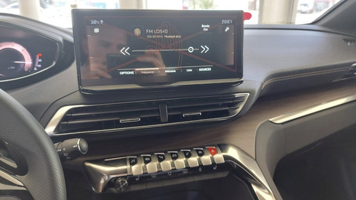 Imagen 12 de 19 de Nuevo Peugeot 3008 Gt Pack Tiptronic Thp 165cv Am22 Sa