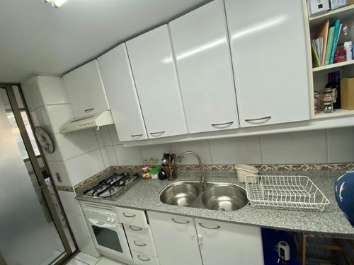 Cómodo Dpto. En Arriendo 2 D 2b - Metro Manquehue, Apumanque