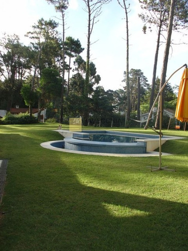 Excelente Casa En San Rafael, Zona Tranquila Ideal Para Descanso- Ref: 48247