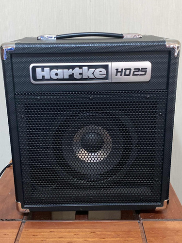Amplificador De Bajo Hartke Hd 25