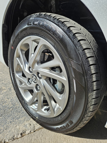 Toyota Yaris 1.5 107cv Xls Cvt Sedan