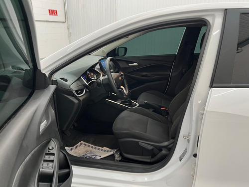 Chevrolet Onix plus 1.0 Lt 4p