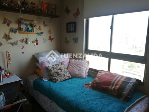 Departamento En Venta De 4 Dorm Y 3 Baños. En San Miguel