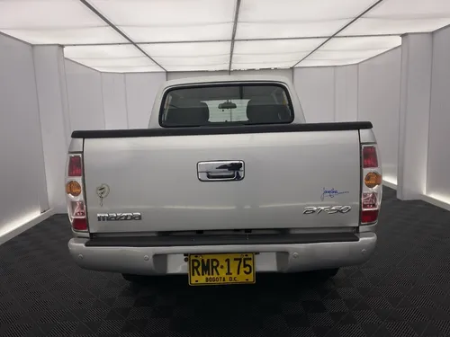 Mazda Bt50 2.6 Mt 2012