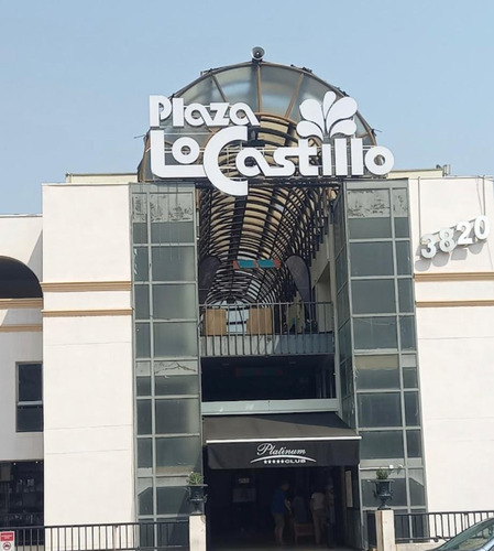 Local Comercial/lo Castillo/ Entrega Inmediata