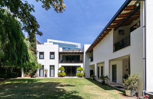 Imagen 1 de 30 de Casa En Condominio En Venta En Hacienda Santa Fe ( 495087 ) ( 5 Recámaras, 5.1 Baños, 772m2 )