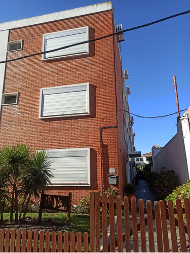 Apartamento En Venta De 1 Dormitorio En Peninsula (ref: Bpv-9329)