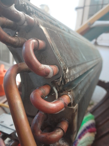 Imagen 4 de 5 de Service Reparación Heladeras - Lavarropas - A. Acondicionado