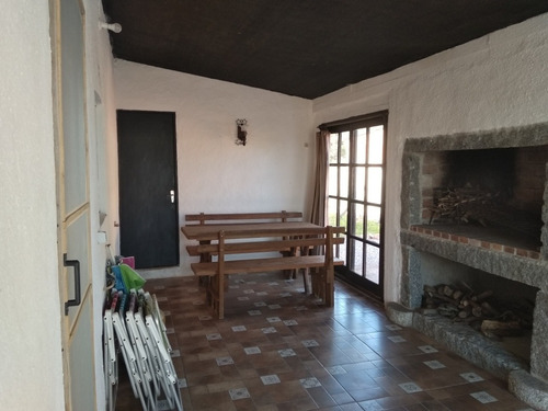 Imagen 9 de 12 de Tierra Mia. La Coronilla. Barrio Capacho.