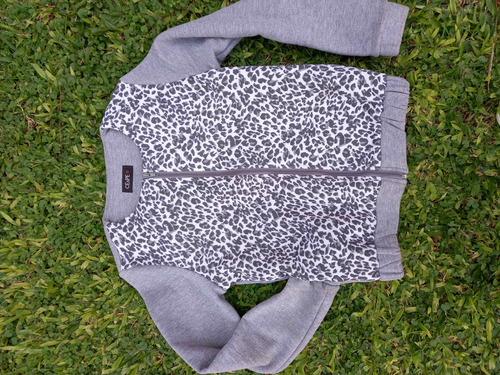 Campera De Friza  T: 14 De  Nena Con Cierre Frontal  Gris 