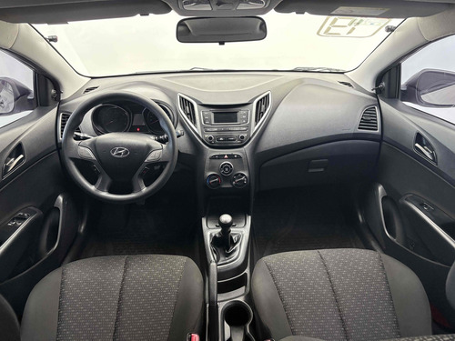 Hyundai HB20 1.0 UNIQUE 12V FLEX 4P MANUAL