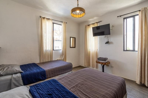 Imagen 11 de 16 de Casa Poniente En Venta, Fraccionamiento El Capricho En San M