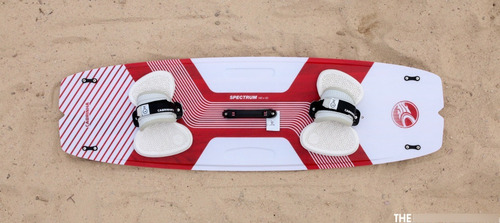 Tabla Kitesurf Cabrinha Spectrum 2020 + Straps H1 133cm