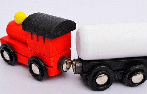 Pista De Trenes De Madera Vagones Imantados 48 Niños Color Multicolor Personaje Tren