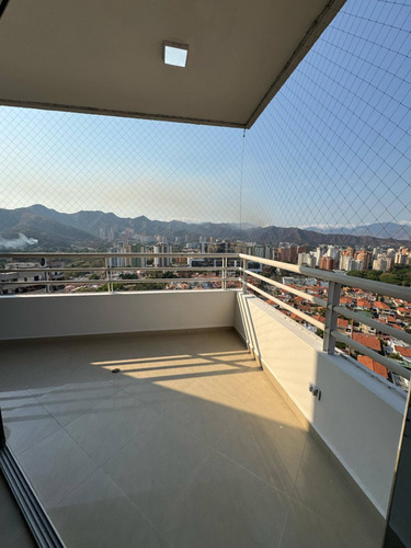 Apartamento Duplex En Alquiler. Residencias Risbel Garden, Urb. El Bosque Cod 276063