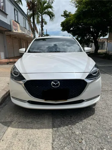 Mazda 2 Sedan 1.5 Grand Touring