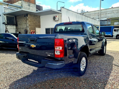 Imagen 11 de 19 de Nueva Chevrolet S10 Lt 2023 4x2 Manual 0km 2022 200 Cv Smt5