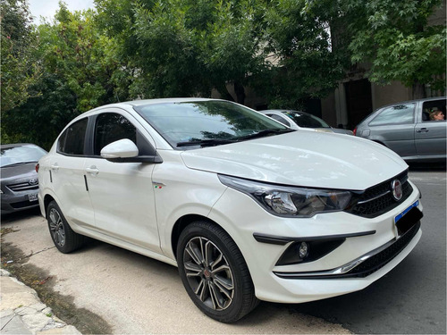 Fiat Cronos 1.8 16v Precision