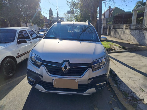 Renault Stepway 1.6 16V Intens C.A.B At