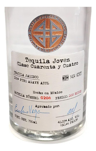 Pack De 12 Tequila Clase Cuarenta Y Cuatro Blanco 750 Ml