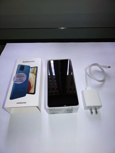Imagen 1 de 6 de Samsung Galaxy A12 Color Azul - Aprovecha