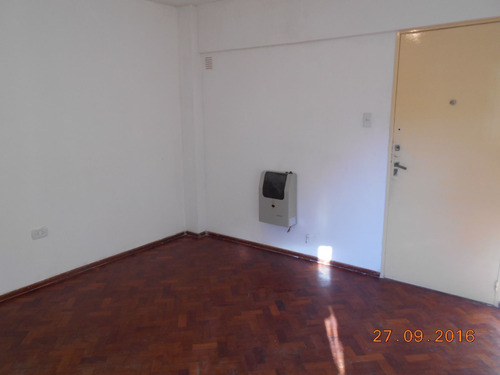 Imagen 3 de 15 de Colon 1490 04-02