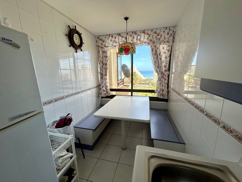 Vende Depto En Altos De San Alfonso, 4 Dor. 3 Baños , 2 Est.