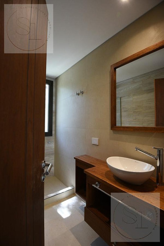 Casa En Venta Costa Esmeralda, Barrio Senderos 3