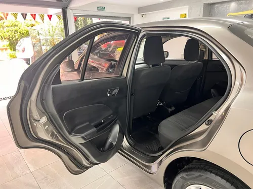 Suzuki Swift Dziere Mt 2023